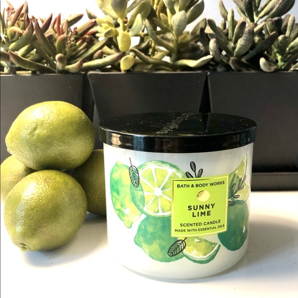 NIB Bath & Body Works 3-Wick Candle “Sunny Lime”